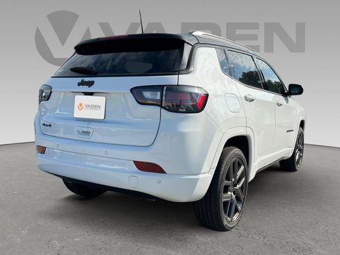 New 2025 Jeep Compass Limited w/ High Altitude Package image 21