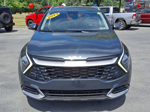 Used 2023 Kia Sportage EX AWD/4WD image 2