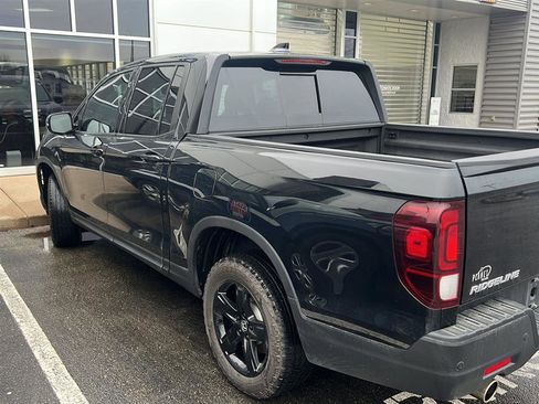 Used 2023 Honda Ridgeline Black Edition image 8