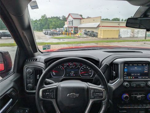 Used 2021 Chevrolet Silverado 1500 LT Trail Boss w/ Convenience Package II AWD/4WD image 36