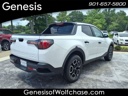 Used 2023 Hyundai Santa Cruz SEL w/ Activity Package FWD image 5
