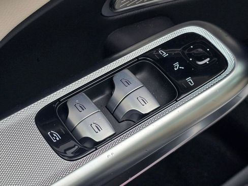 New 2026 Mercedes-Benz E 350 4MATIC Sedan image 33