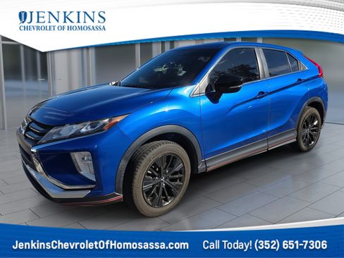 Used 2018 Mitsubishi Eclipse Cross LE image 1