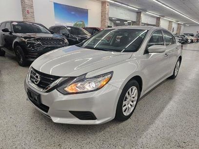 Used 2018 Nissan Altima 2.5 S w/ S Convenience Package