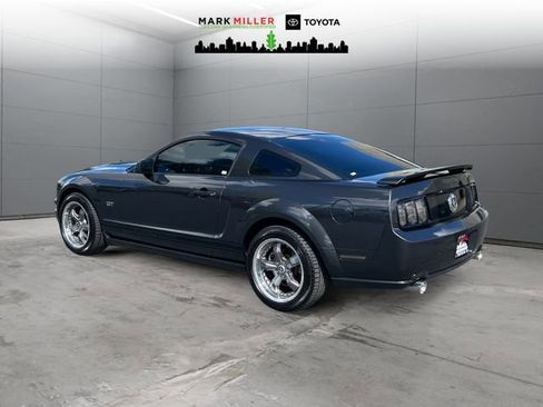 Used 2007 Ford Mustang GT image 3