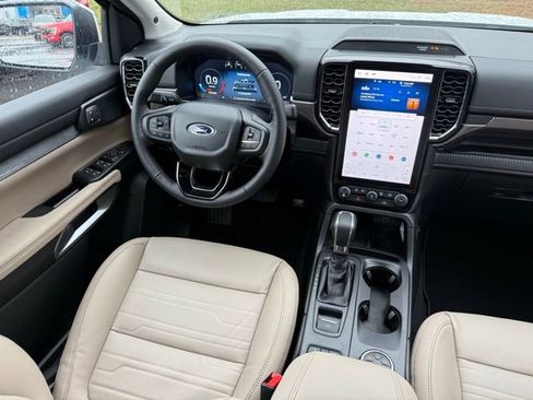 New 2025 Ford Ranger Lariat w/ Chrome Accent Package AWD/4WD image 18