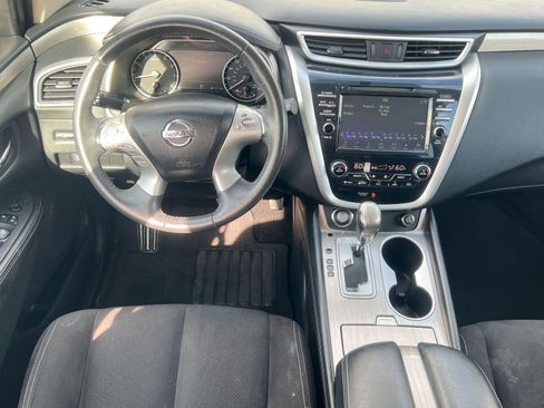 Used 2017 Nissan Murano SV image 26