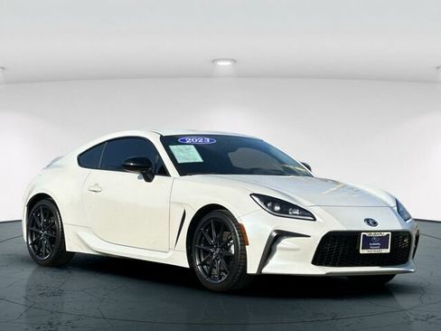 Used 2023 Toyota GR86 Premium image 8