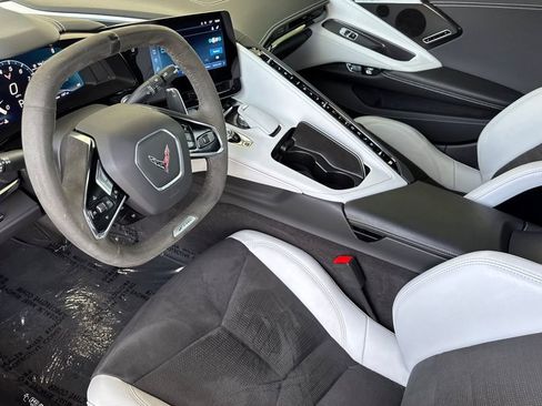 Used 2024 Chevrolet Corvette Z06 w/ Stealth Interior Trim Package RWD image 11