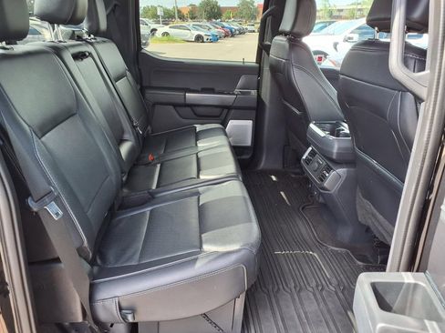 Used 2024 Ford F150 Lariat w/ Equipment Group 502A High AWD/4WD image 17