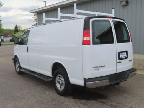 Used 2018 GMC Savana 2500 w/ Driver Convenience Package RWD image 9