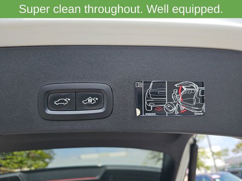 Used 2019 Volvo XC40 T5 R-Design AWD/4WD image 13
