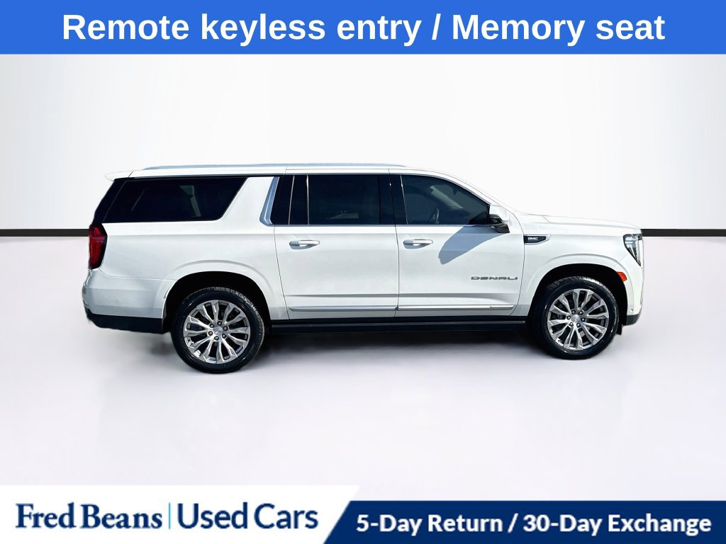 Used 2023 GMC Yukon XL Denali w/ Denali Reserve Package AWD/4WD image 10
