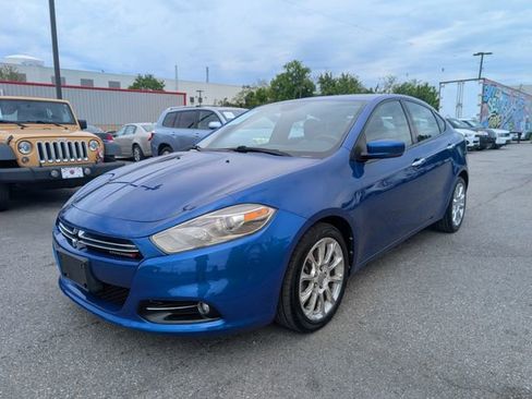 Used 2013 Dodge Dart Limited w/ Technology Group FWD image 3