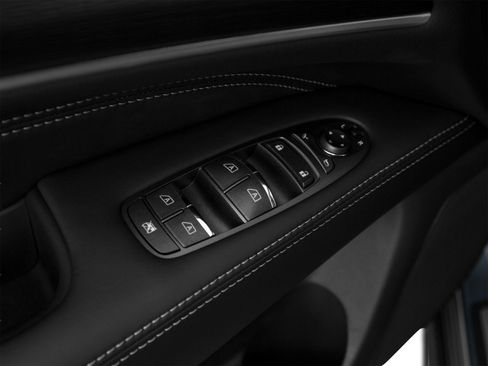 Used 2017 INFINITI QX60 FWD w/ Deluxe Technology Package image 13