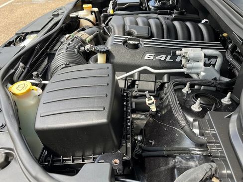 Used 2015 Jeep Grand Cherokee SRT AWD/4WD image 27