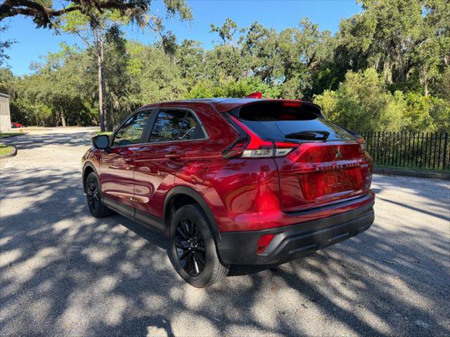 Used 2024 Mitsubishi Eclipse Cross LE AWD/4WD image 4