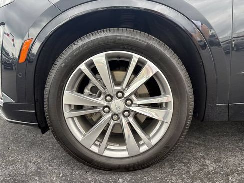 Used 2021 Cadillac XT6 Premium Luxury AWD/4WD image 14