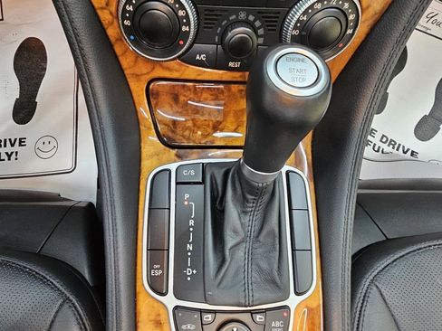 Used 2008 Mercedes-Benz SL 550 image 28
