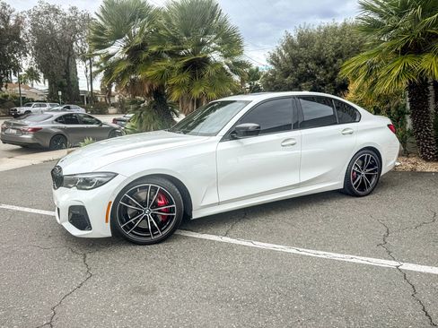 Used 2022 BMW M340i w/ Premium Package image 5