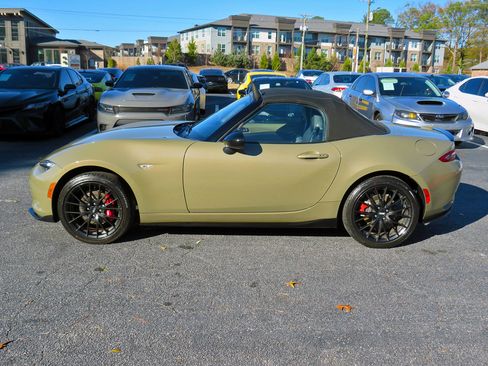 Used 2023 MAZDA MX-5 Miata Club w/ Brembo/BBS Recaro Package image 17