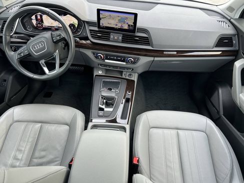 Used 2019 Audi Q5 2.0T Premium Plus w/ Premium Plus Package AWD/4WD image 16