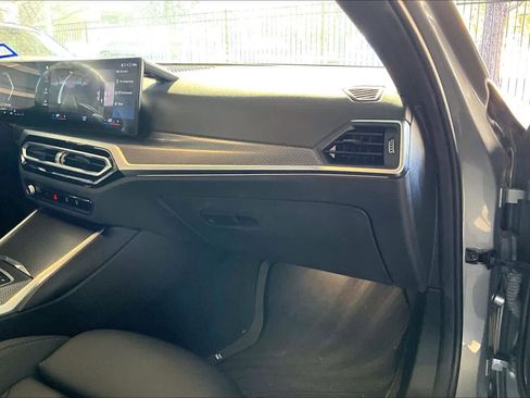 Used 2023 BMW 330i Sedan w/ M Sport Package image 19