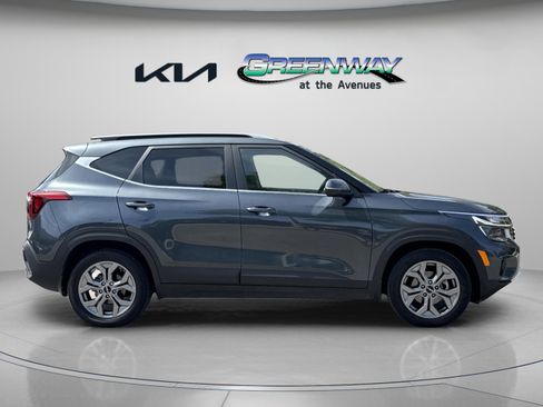Certified 2024 Kia Seltos S FWD image 6