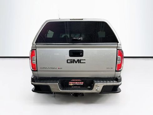 Used 2018 GMC Canyon SLE w/ SLE Convenience Package RWD image 7