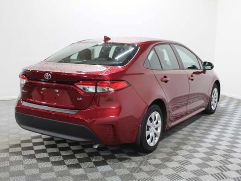 Used 2023 Toyota Corolla LE w/ Carpet Mat Package (TMS) FWD image 6