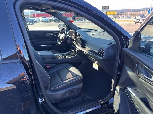 New 2026 Chevrolet Traverse High Country image 27