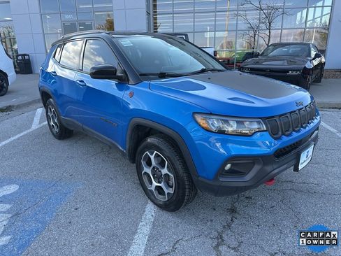 Used 2022 Jeep Compass Trailhawk image 6