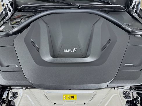 New 2026 BMW i4 eDrive40 w/ Premium Package RWD image 32