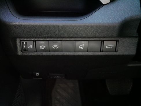 Certified 2023 Toyota RAV4 XLE Premium AWD/4WD image 27