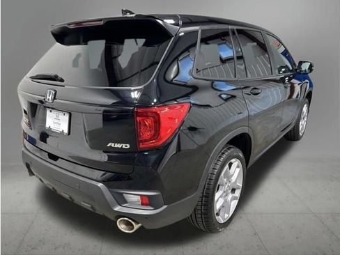Certified 2024 Honda Passport EX-L image 6
