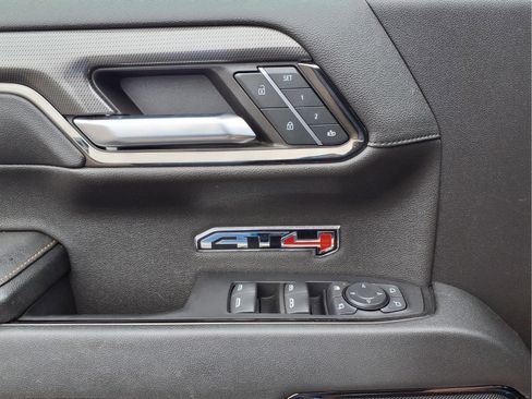 Used 2024 GMC Sierra 1500 AT4 w/ AT4 Premium Package image 13