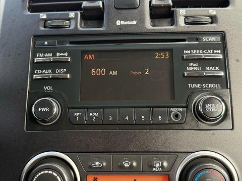 Used 2015 Nissan Leaf S w/ Charge Package image 32