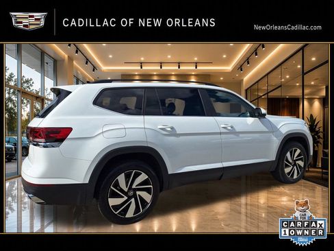 Used 2025 Volkswagen Atlas SE FWD image 3