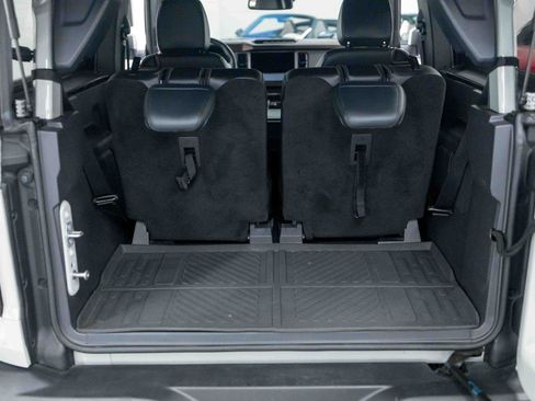 Used 2022 Ford Bronco Outer Banks w/ Sasquatch Package AWD/4WD image 90
