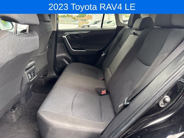 Used 2023 Toyota RAV4 LE AWD/4WD image 24