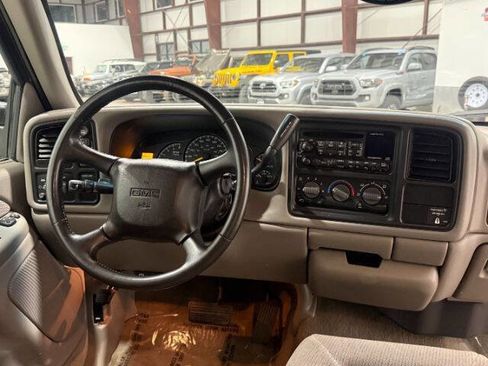 Used 2000 GMC Sierra 1500 SLE image 17