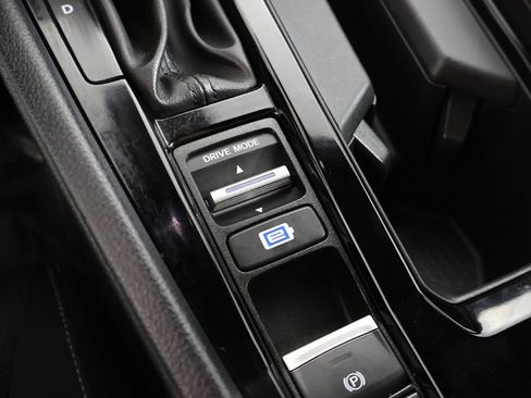 Used 2024 Honda Accord Sport image 45
