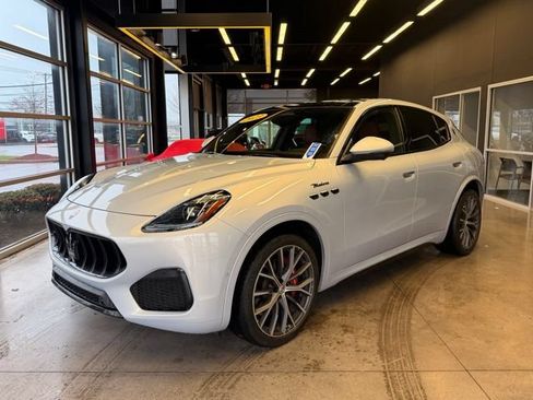 Used 2023 Maserati Grecale Modena AWD/4WD image 1