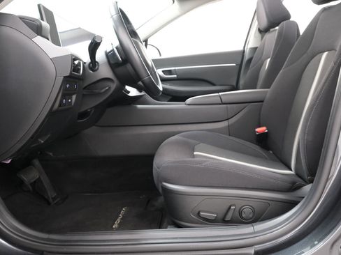 Used 2024 Hyundai Sonata SEL w/ Convenience Package FWD image 32