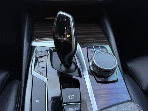 Used 2019 BMW 540i xDrive AWD/4WD image 42
