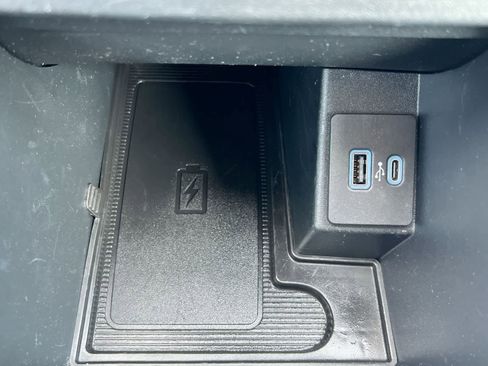 Used 2024 Ford Edge Titanium w/ Equipment Group 301A image 30