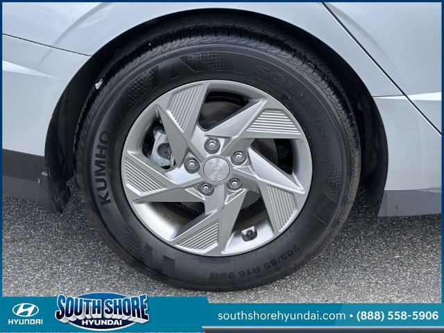 Certified 2026 Hyundai Sonata SE FWD image 9