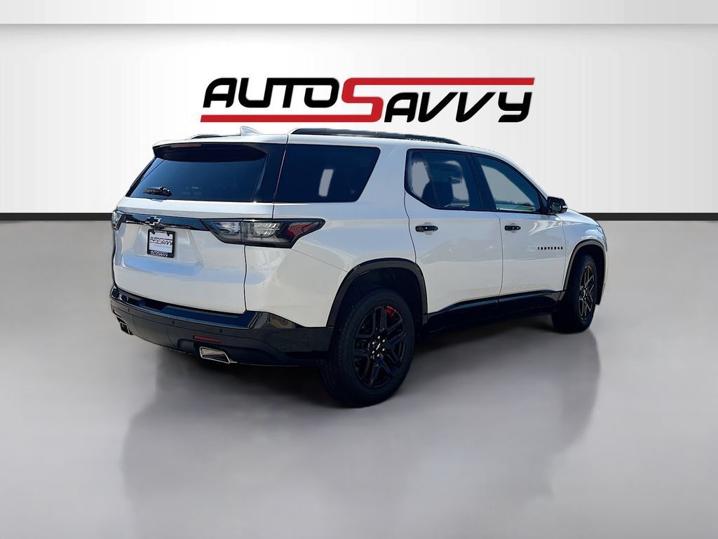 Used 2021 Chevrolet Traverse Premier w/ Redline Edition FWD image 7
