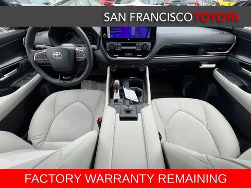 Certified 2026 Toyota Grand Highlander AWD Hybrid image 26