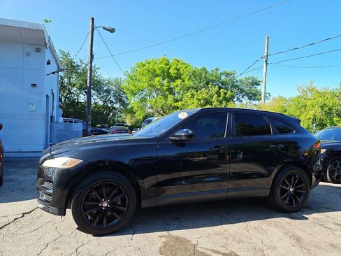 Used 2017 Jaguar F-PACE Prestige AWD/4WD image 3